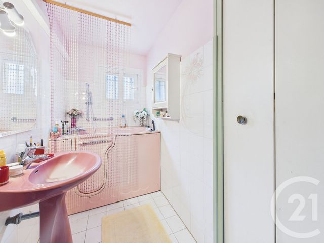 Maison à vendre - 5 pièces - 189 m2 - Toulon - 83 - PROVENCE-ALPES-COTE-D-AZUR