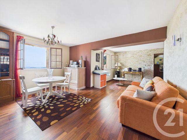 Maison à vendre - 5 pièces - 189 m2 - Toulon - 83 - PROVENCE-ALPES-COTE-D-AZUR