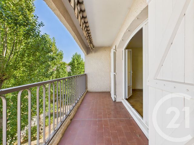 Appartement T2 à vendre - 2 pièces - 53,79 m2 - La Valette Du Var - 83 - PROVENCE-ALPES-COTE-D-AZUR