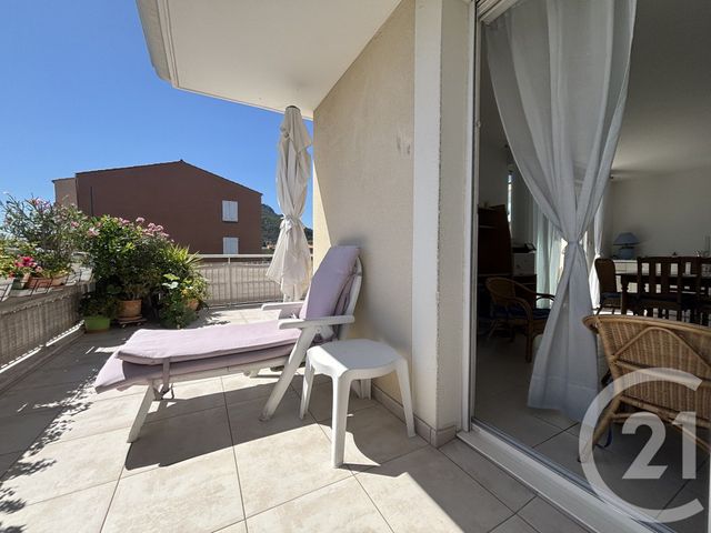 Appartement F4 à vendre - 4 pièces - 90,16 m2 - La Valette Du Var - 83 - PROVENCE-ALPES-COTE-D-AZUR