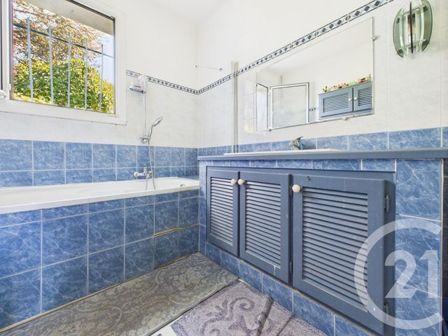 Maison à vendre - 8 pièces - 204,12 m2 - Toulon - 83 - PROVENCE-ALPES-COTE-D-AZUR