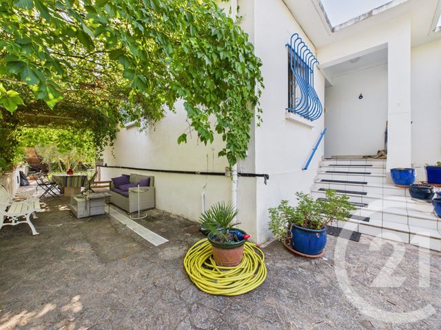 Maison à vendre - 8 pièces - 204,12 m2 - Toulon - 83 - PROVENCE-ALPES-COTE-D-AZUR