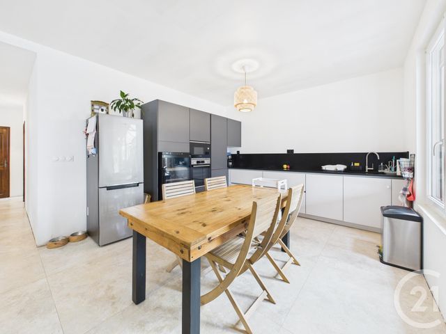 Maison &agrave; vendre - 4 pi&egrave;ces - 88,40 m2 - La Valette Du Var - 83 - PROVENCE-ALPES-COTE-D-AZUR
