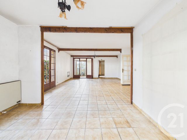 Appartement T5 &agrave; vendre - 5 pi&egrave;ces - 96,14 m2 - La Valette Du Var - 83 - PROVENCE-ALPES-COTE-D-AZUR