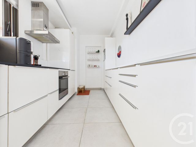 Appartement F3 &agrave; vendre - 3 pi&egrave;ces - 68,94 m2 - La Valette Du Var - 83 - PROVENCE-ALPES-COTE-D-AZUR
