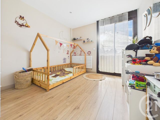 Appartement F3 &agrave; vendre - 4 pi&egrave;ces - 66,38 m2 - La Valette Du Var - 83 - PROVENCE-ALPES-COTE-D-AZUR