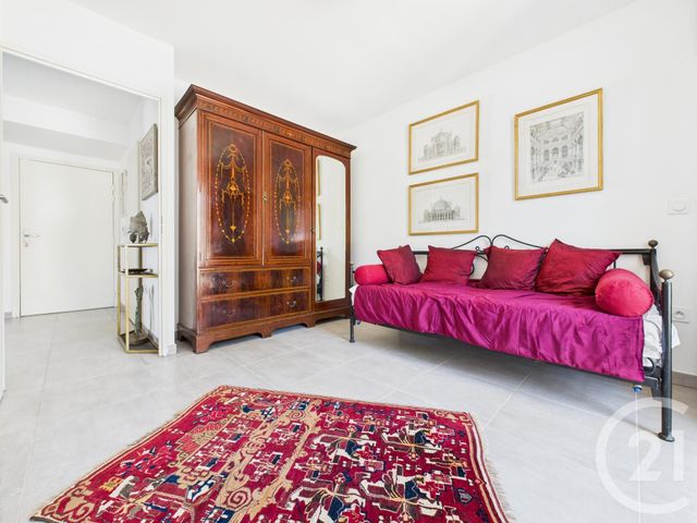 Appartement T4 à vendre - 4 pièces - 76,35 m2 - Toulon - 83 - PROVENCE-ALPES-COTE-D-AZUR