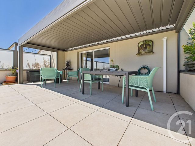 Appartement T4 à vendre - 4 pièces - 76,35 m2 - Toulon - 83 - PROVENCE-ALPES-COTE-D-AZUR