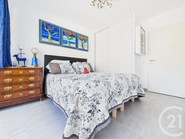 Appartement T4 à vendre - 4 pièces - 76,35 m2 - Toulon - 83 - PROVENCE-ALPES-COTE-D-AZUR