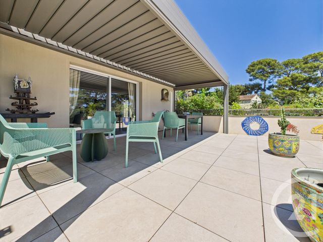 Appartement T4 à vendre - 4 pièces - 76,35 m2 - Toulon - 83 - PROVENCE-ALPES-COTE-D-AZUR