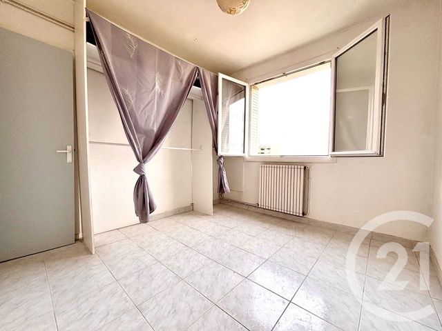 Appartement T3 &agrave; vendre - 3 pi&egrave;ces - 55,65 m2 - Toulon - 83 - PROVENCE-ALPES-COTE-D-AZUR