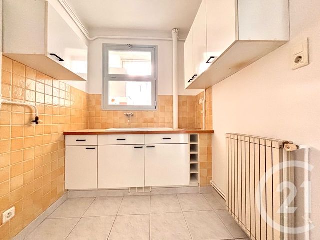 Appartement T3 &agrave; vendre - 3 pi&egrave;ces - 55,65 m2 - Toulon - 83 - PROVENCE-ALPES-COTE-D-AZUR