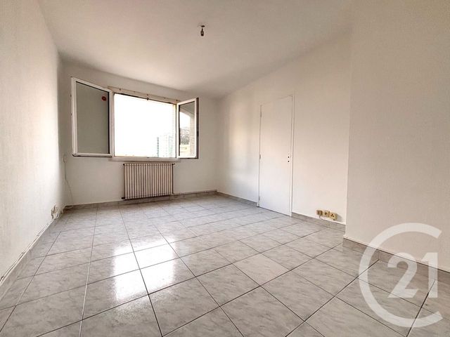 Appartement T3 &agrave; vendre - 3 pi&egrave;ces - 55,65 m2 - Toulon - 83 - PROVENCE-ALPES-COTE-D-AZUR