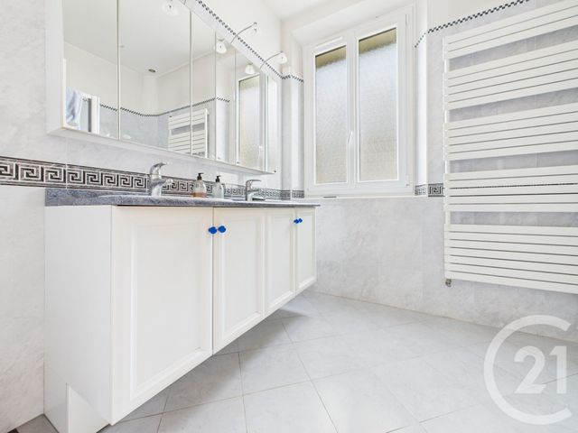 Maison &agrave; vendre - 4 pi&egrave;ces - 114,34 m2 - Toulon - 83 - PROVENCE-ALPES-COTE-D-AZUR