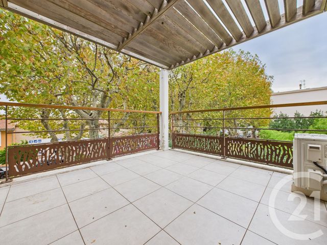 Appartement T2 à vendre - 2 pièces - 45,24 m2 - La Valette Du Var - 83 - PROVENCE-ALPES-COTE-D-AZUR