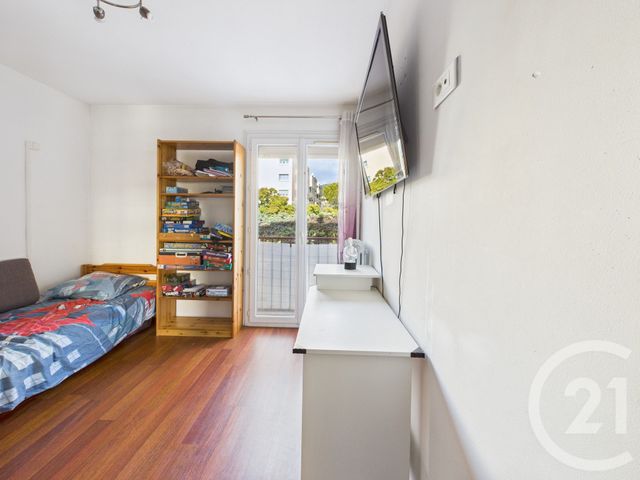 Appartement T4 &agrave; vendre - 4 pi&egrave;ces - 76,69 m2 - La Valette Du Var - 83 - PROVENCE-ALPES-COTE-D-AZUR