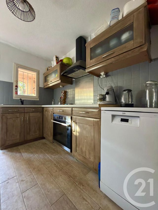 Appartement T2 à vendre - 2 pièces - 46,34 m2 - La Valette Du Var - 83 - PROVENCE-ALPES-COTE-D-AZUR