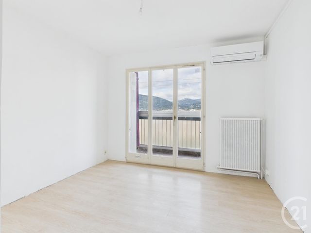 Appartement T4 &agrave; vendre - 4 pi&egrave;ces - 77,91 m2 - La Valette Du Var - 83 - PROVENCE-ALPES-COTE-D-AZUR