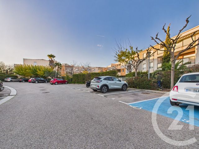 Appartement Studio à louer - 1 pièce - 18,80 m2 - La Valette Du Var - 83 - PROVENCE-ALPES-COTE-D-AZUR