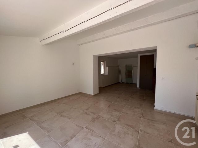 Maison &agrave; louer - 3 pi&egrave;ces - 85 m2 - Sanary Sur Mer - 83 - PROVENCE-ALPES-COTE-D-AZUR