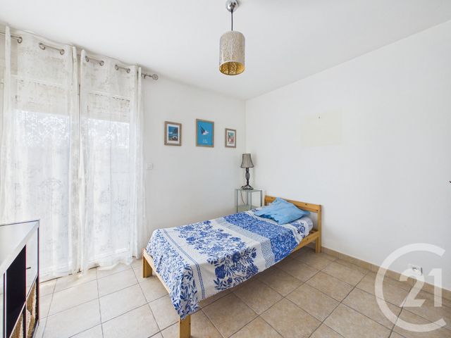 Appartement F3 &agrave; louer - 3 pi&egrave;ces - 73,60 m2 - La Valette Du Var - 83 - PROVENCE-ALPES-COTE-D-AZUR
