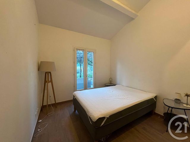 Maison &agrave; louer - 6 pi&egrave;ces - 128,88 m2 - La Valette Du Var - 83 - PROVENCE-ALPES-COTE-D-AZUR