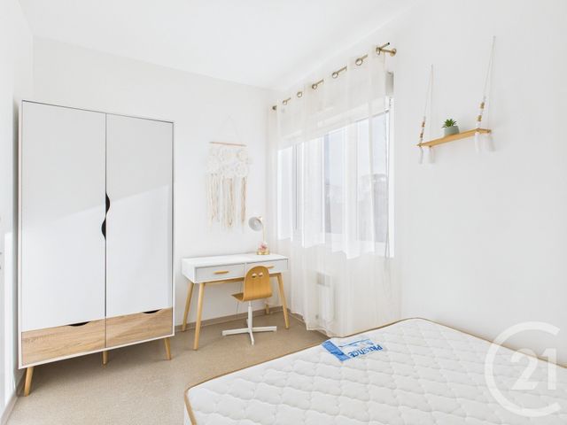 Appartement F3 &agrave; louer - 3 pi&egrave;ces - 48,89 m2 - Toulon - 83 - PROVENCE-ALPES-COTE-D-AZUR