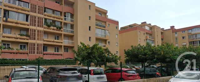 parking - TOULON - 83