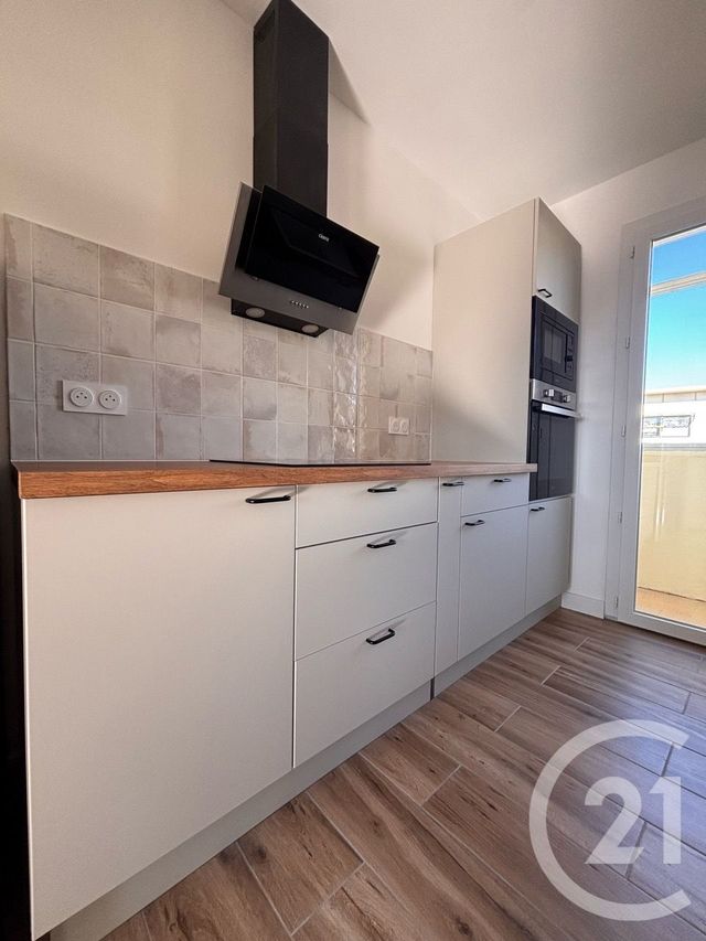 Appartement T4 &agrave; vendre - 4 pi&egrave;ces - 58,45 m2 - La Valette Du Var - 83 - PROVENCE-ALPES-COTE-D-AZUR
