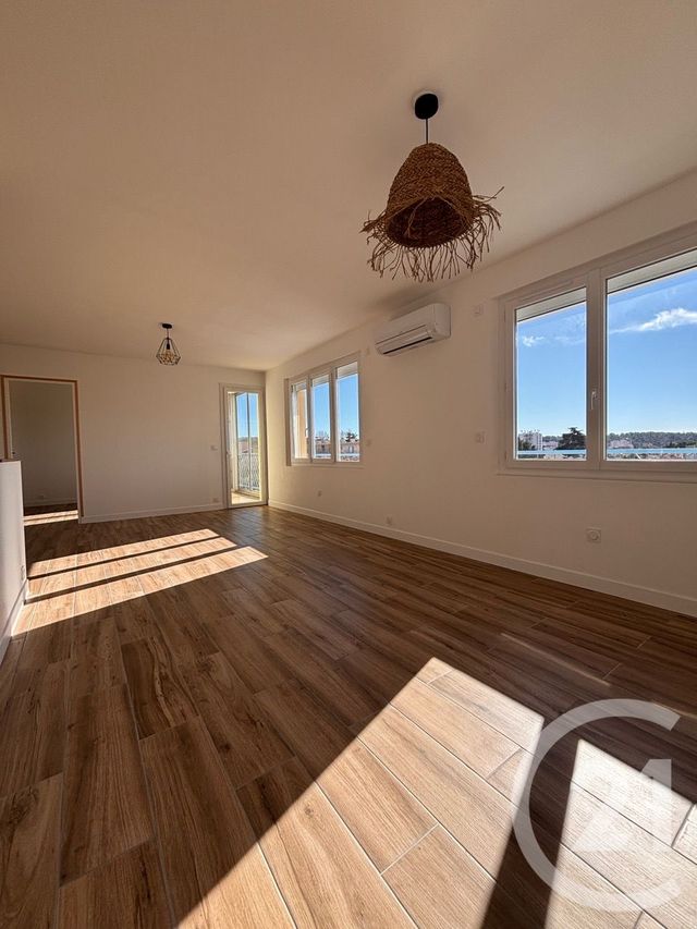 Appartement T4 &agrave; vendre - 4 pi&egrave;ces - 58,45 m2 - La Valette Du Var - 83 - PROVENCE-ALPES-COTE-D-AZUR