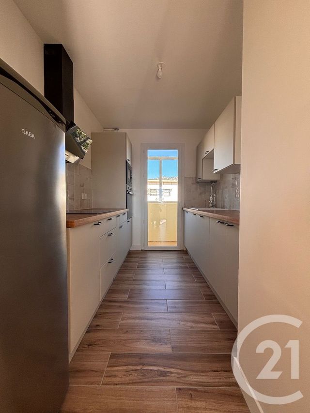 Appartement T4 &agrave; vendre - 4 pi&egrave;ces - 58,45 m2 - La Valette Du Var - 83 - PROVENCE-ALPES-COTE-D-AZUR