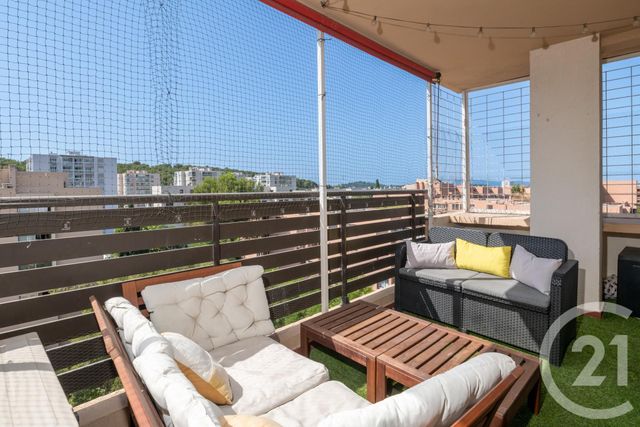 Appartement F2 &agrave; louer - 2 pi&egrave;ces - 52,43 m2 - La Valette Du Var - 83 - PROVENCE-ALPES-COTE-D-AZUR
