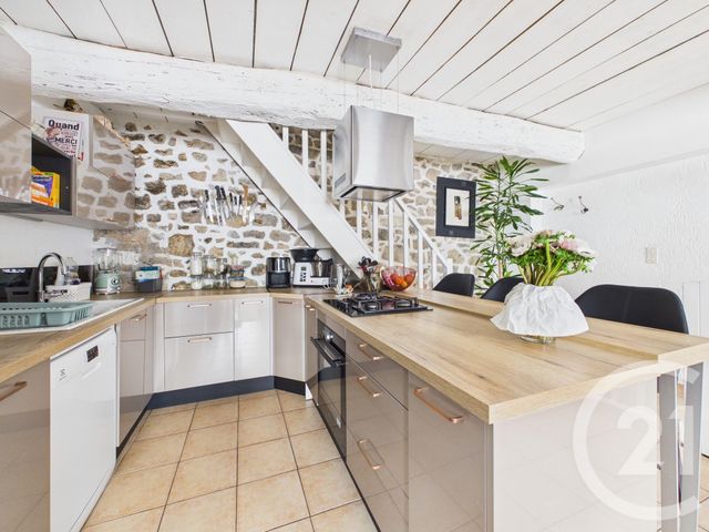 Maison &agrave; vendre - 3 pi&egrave;ces - 110,04 m2 - Meounes Les Montrieux - 83 - PROVENCE-ALPES-COTE-D-AZUR