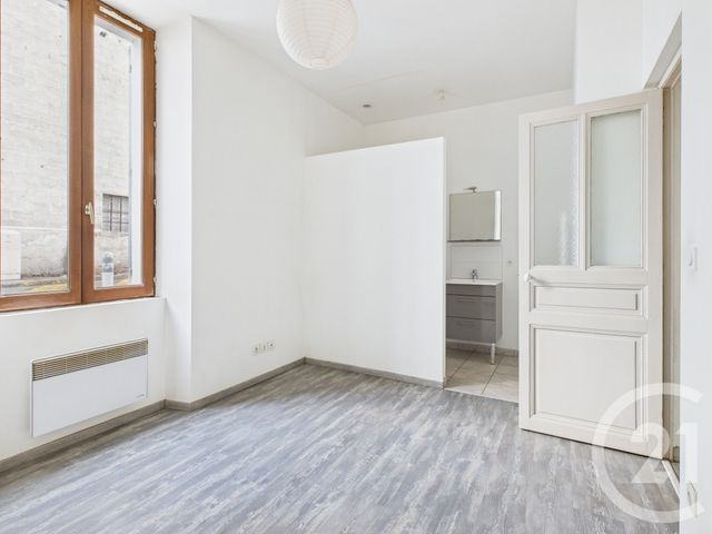 Appartement T2 &agrave; vendre - 2 pi&egrave;ces - 40,30 m2 - Toulon - 83 - PROVENCE-ALPES-COTE-D-AZUR