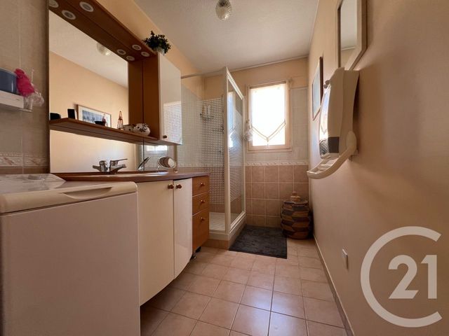 Appartement T3 &agrave; vendre - 3 pi&egrave;ces - 66,86 m2 - La Valette Du Var - 83 - PROVENCE-ALPES-COTE-D-AZUR