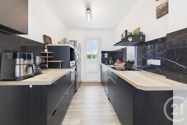 Appartement F4 &agrave; vendre - 4 pi&egrave;ces - 64,97 m2 - La Valette Du Var - 83 - PROVENCE-ALPES-COTE-D-AZUR