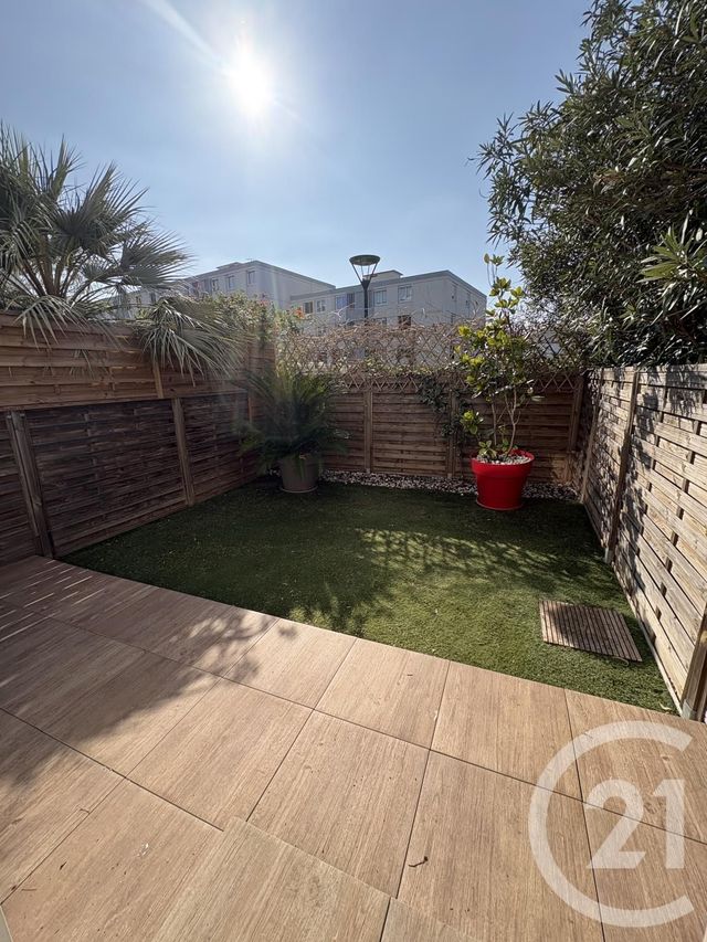 Appartement F2 &agrave; louer - 2 pi&egrave;ces - 27,12 m2 - La Garde - 83 - PROVENCE-ALPES-COTE-D-AZUR