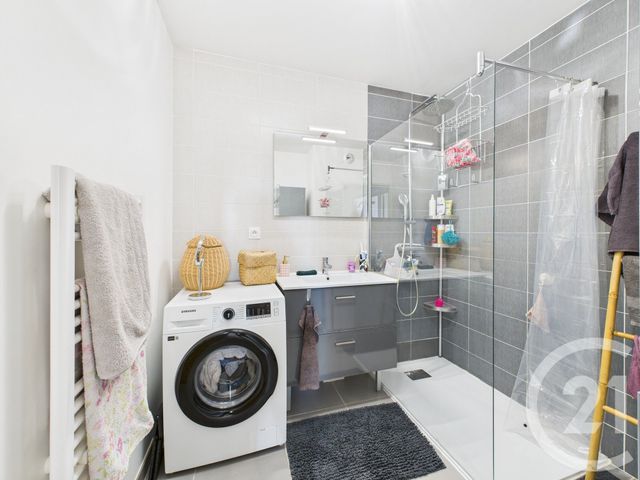 Appartement T3 &agrave; vendre - 3 pi&egrave;ces - 60,14 m2 - Toulon - 83 - PROVENCE-ALPES-COTE-D-AZUR