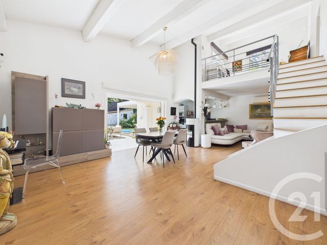 Maison &agrave; vendre - 5 pi&egrave;ces - 136,23 m2 - La Seyne Sur Mer - 83 - PROVENCE-ALPES-COTE-D-AZUR