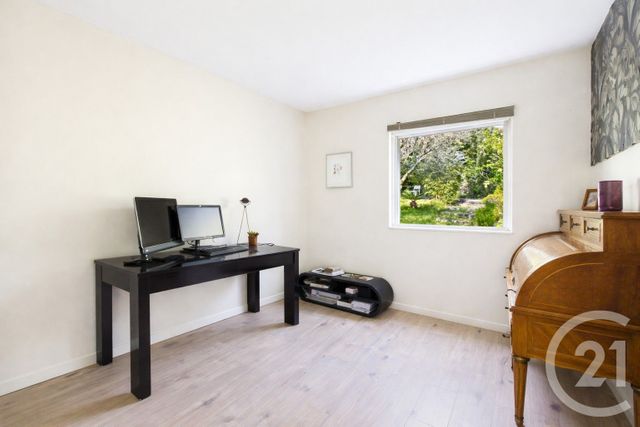 Maison &agrave; vendre - 5 pi&egrave;ces - 136,23 m2 - La Seyne Sur Mer - 83 - PROVENCE-ALPES-COTE-D-AZUR