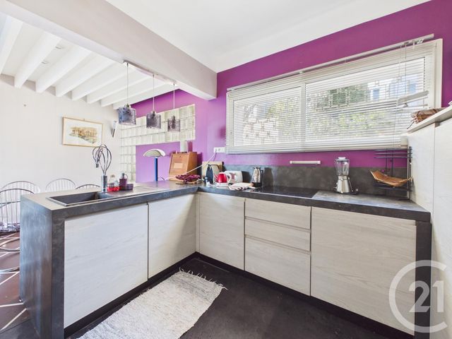 Maison &agrave; louer - 4 pi&egrave;ces - 100 m2 - Toulon - 83 - PROVENCE-ALPES-COTE-D-AZUR