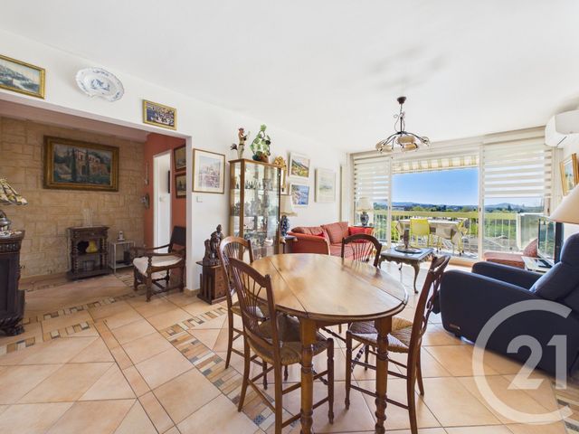 Appartement T4 &agrave; vendre - 5 pi&egrave;ces - 87,56 m2 - La Valette Du Var - 83 - PROVENCE-ALPES-COTE-D-AZUR