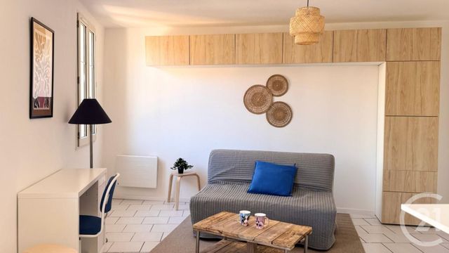 Appartement F1 &agrave; louer - 1 pi&egrave;ce - 29,05 m2 - Toulon - 83 - PROVENCE-ALPES-COTE-D-AZUR