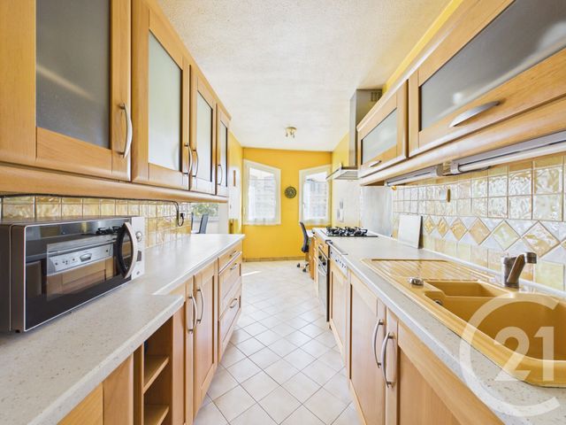 Appartement &agrave; vendre - 3 pi&egrave;ces - 67,51 m2 - La Valette Du Var - 83 - PROVENCE-ALPES-COTE-D-AZUR