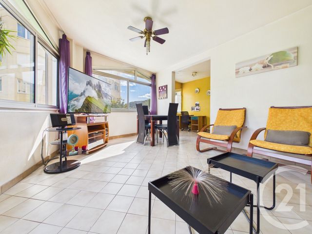 Appartement &agrave; vendre - 3 pi&egrave;ces - 67,51 m2 - La Valette Du Var - 83 - PROVENCE-ALPES-COTE-D-AZUR