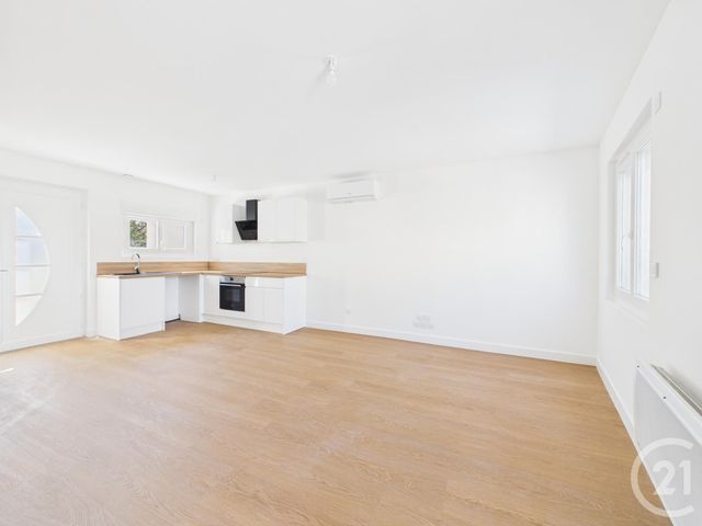 Appartement F3 &agrave; louer - 3 pi&egrave;ces - 52 m2 - Toulon - 83 - PROVENCE-ALPES-COTE-D-AZUR