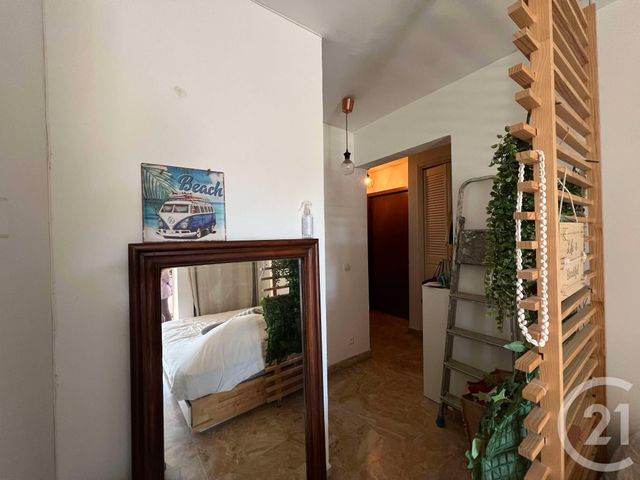 Appartement F1 &agrave; louer - 1 pi&egrave;ce - 35 m2 - La Valette Du Var - 83 - PROVENCE-ALPES-COTE-D-AZUR