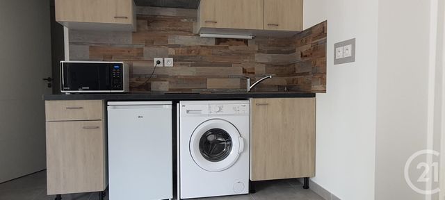Appartement T1 &agrave; louer - 1 pi&egrave;ce - 22,46 m2 - La Garde - 83 - PROVENCE-ALPES-COTE-D-AZUR