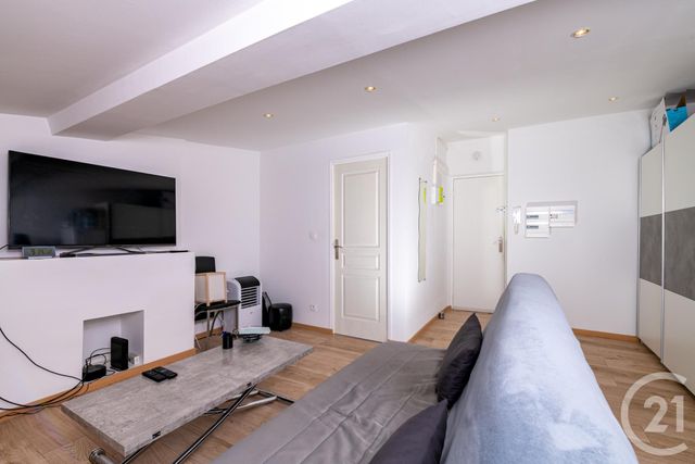 Appartement Studio &agrave; louer - 1 pi&egrave;ce - 25,45 m2 - La Valette Du Var - 83 - PROVENCE-ALPES-COTE-D-AZUR