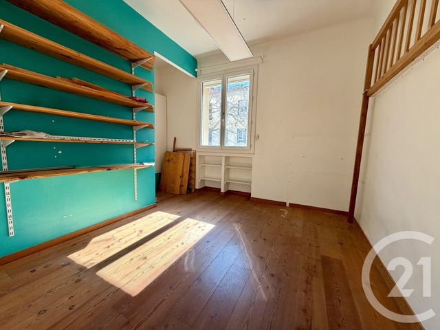 Appartement F4 &agrave; vendre - 4 pi&egrave;ces - 96,61 m2 - Toulon - 83 - PROVENCE-ALPES-COTE-D-AZUR